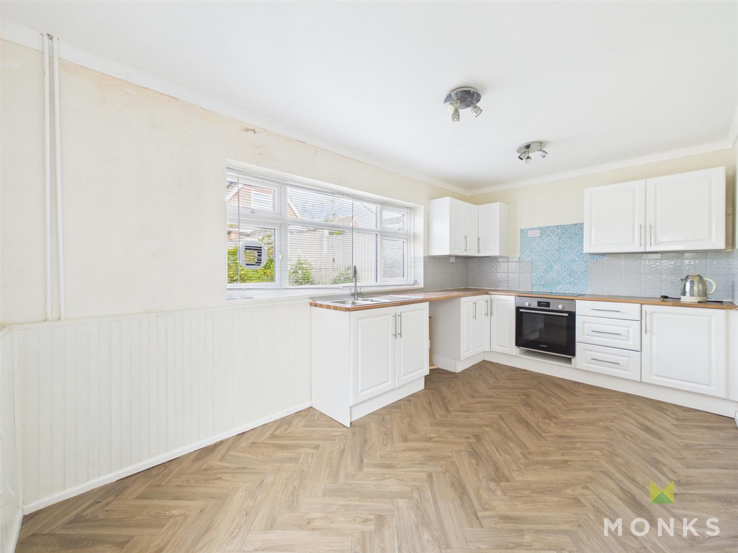 5 Prince Charles Road, Oswestry, SY11 2LU For Sale